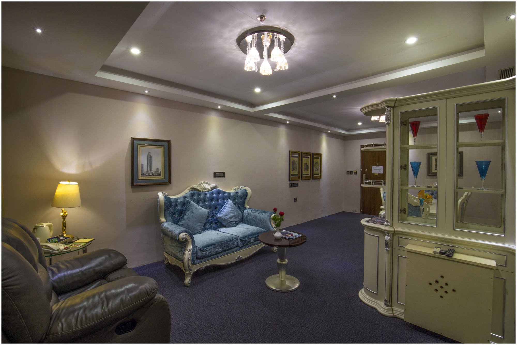 Hotel The Pgs Vedanta Kochi Zewnętrze zdjęcie