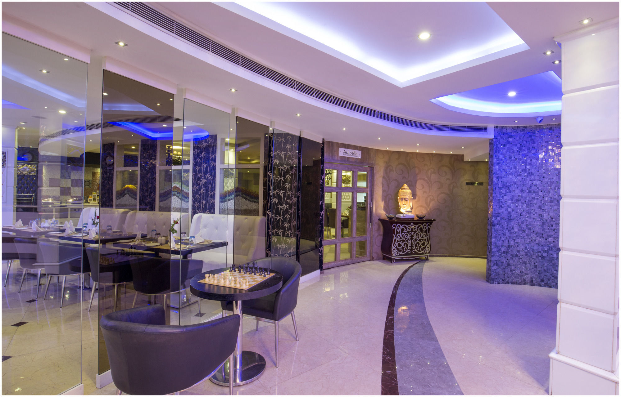 Hotel The Pgs Vedanta Kochi Zewnętrze zdjęcie